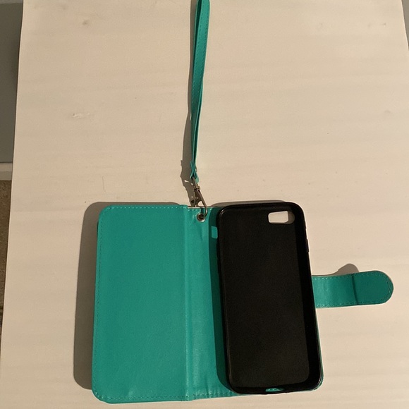 IPhone 6S case/wallet - Picture 2 of 5